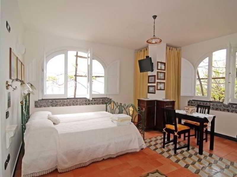 Bella Baia Relais Apartment Maiori